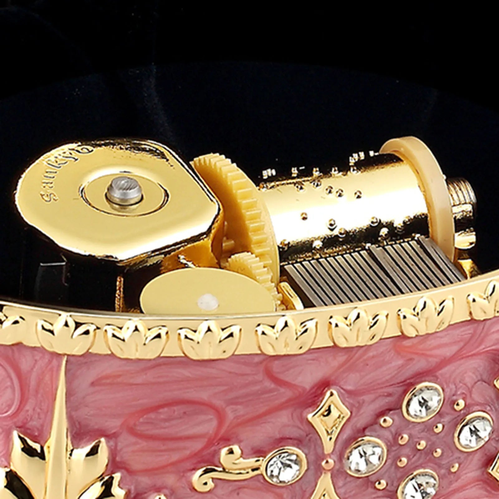 Anastasia Music Box Oval