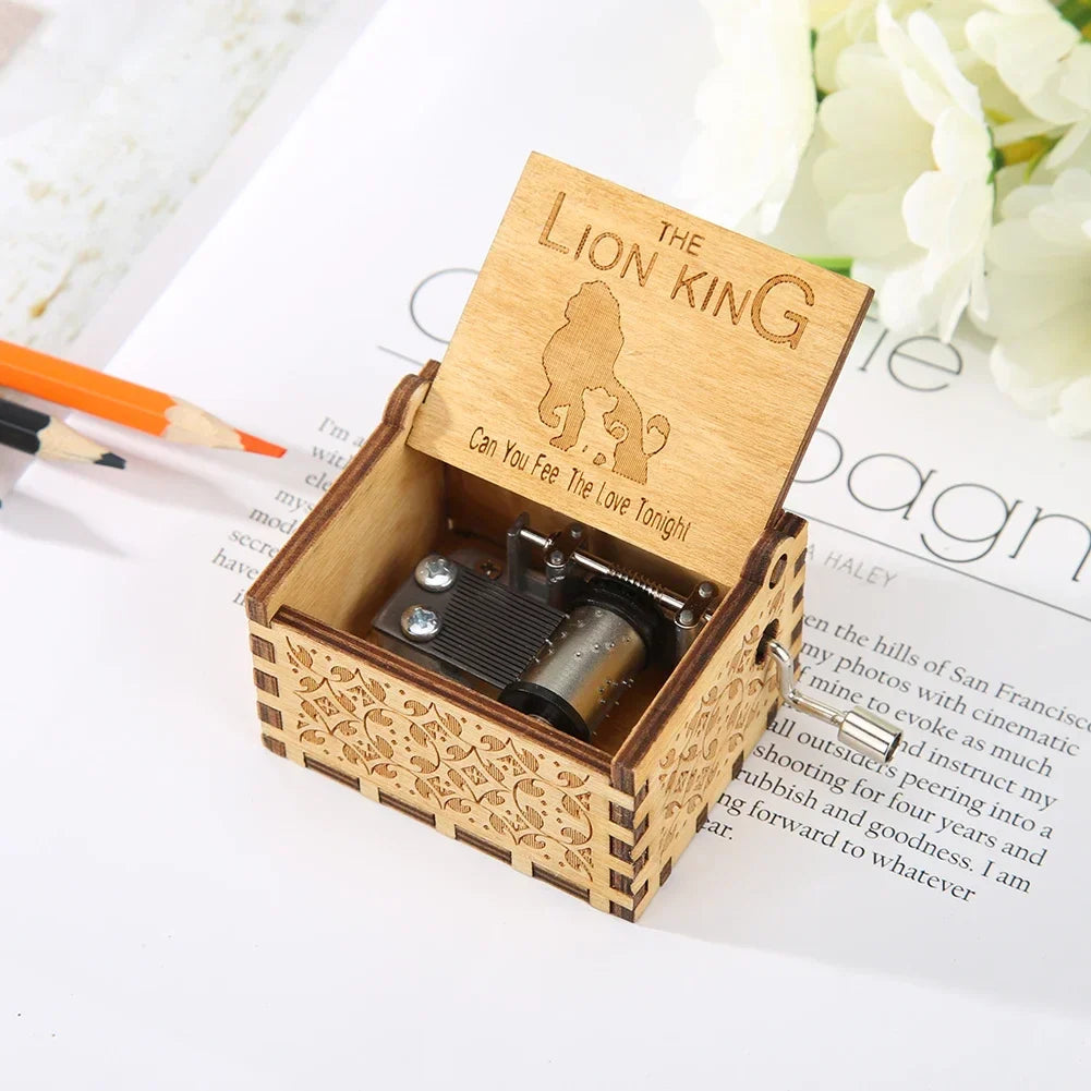 Antique Lion King By Music Box